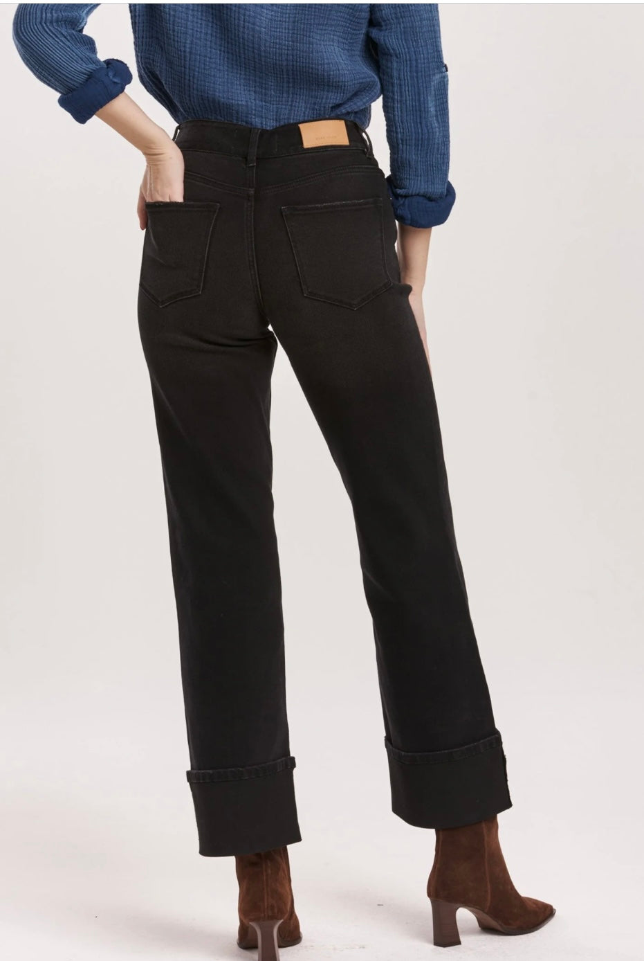 Holly Straight Leg Jean - Black