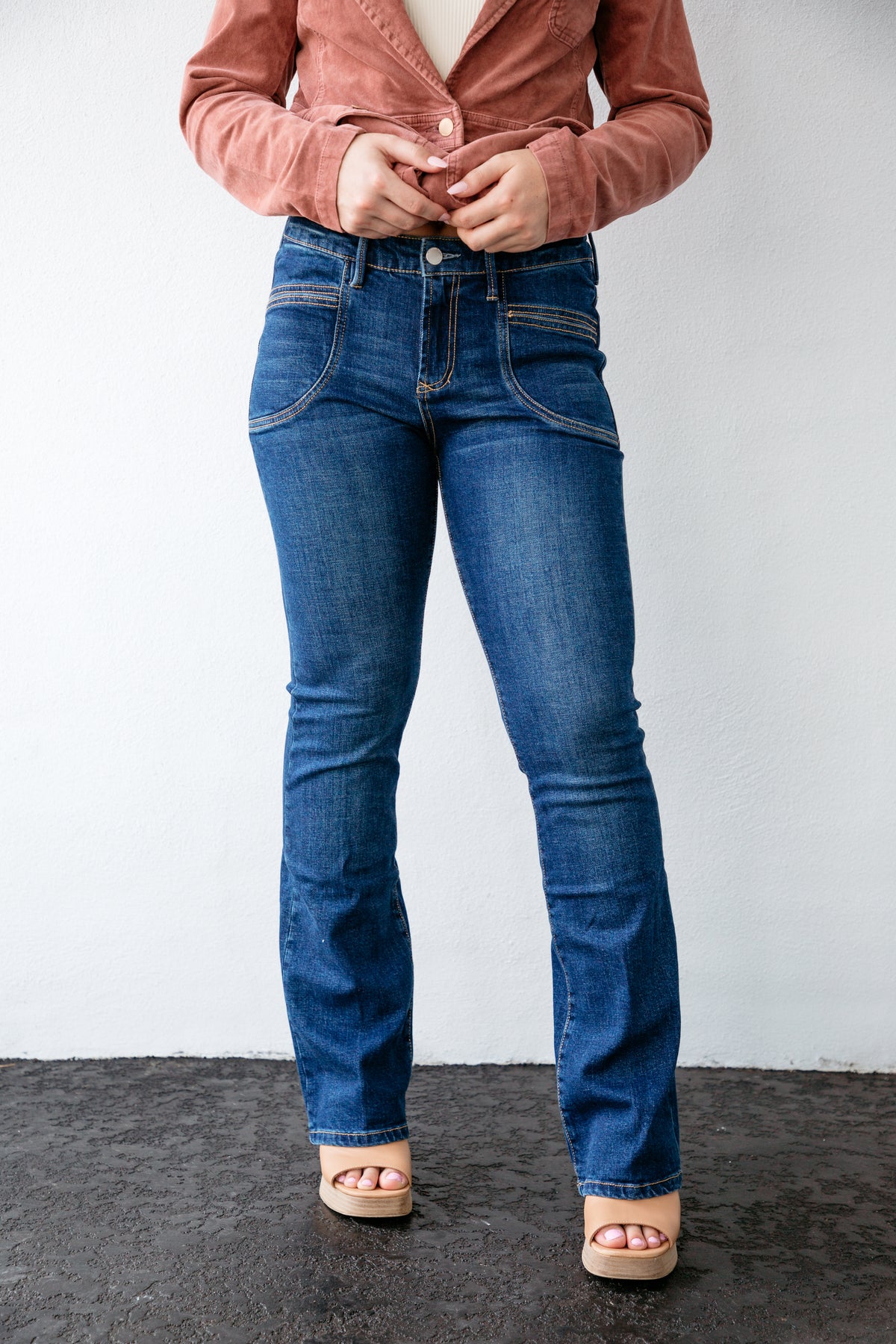 Jaxtyn High Rise Bootcut Graybay