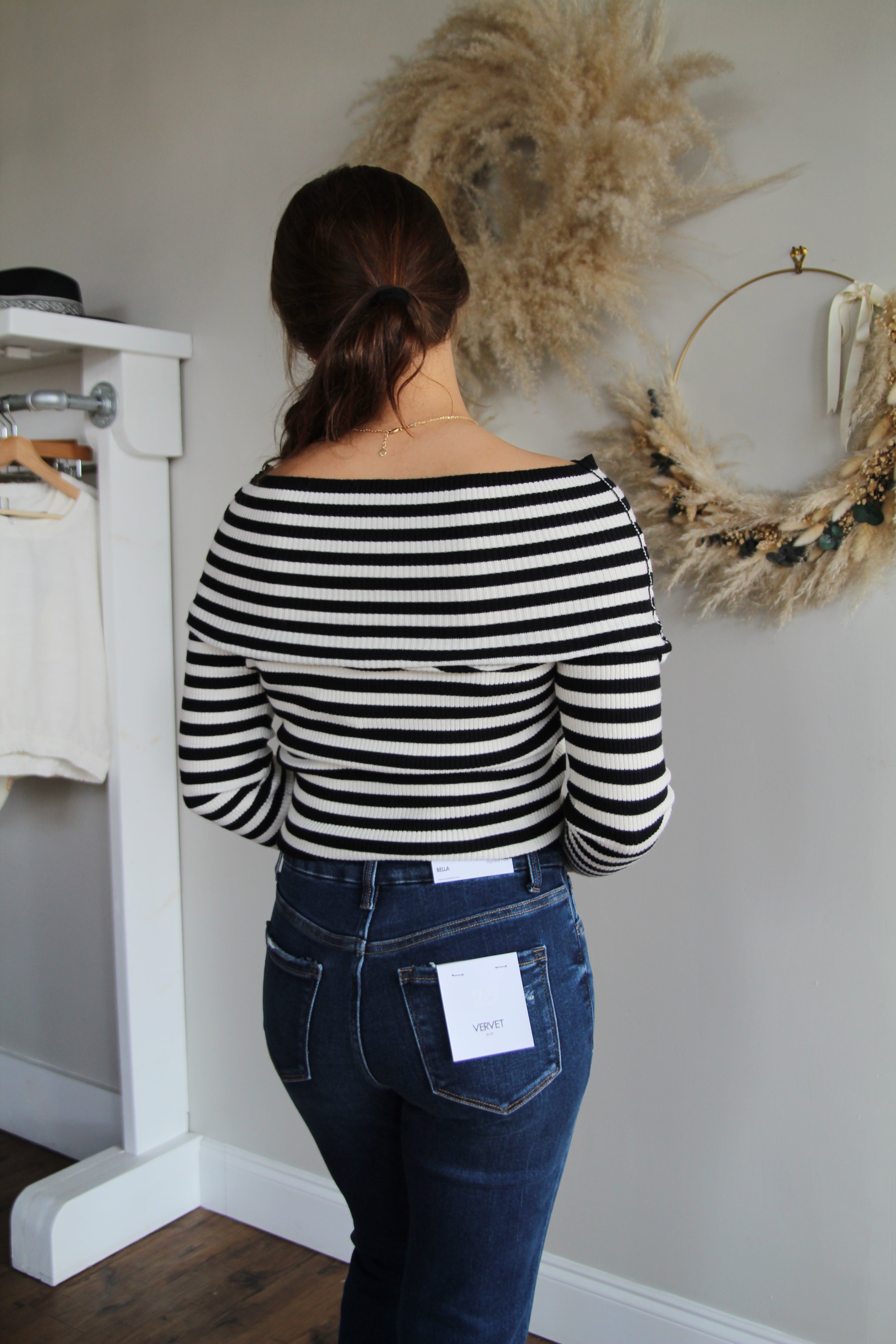 Off The Shoulder Striped Top - Black – Lilly Grace
