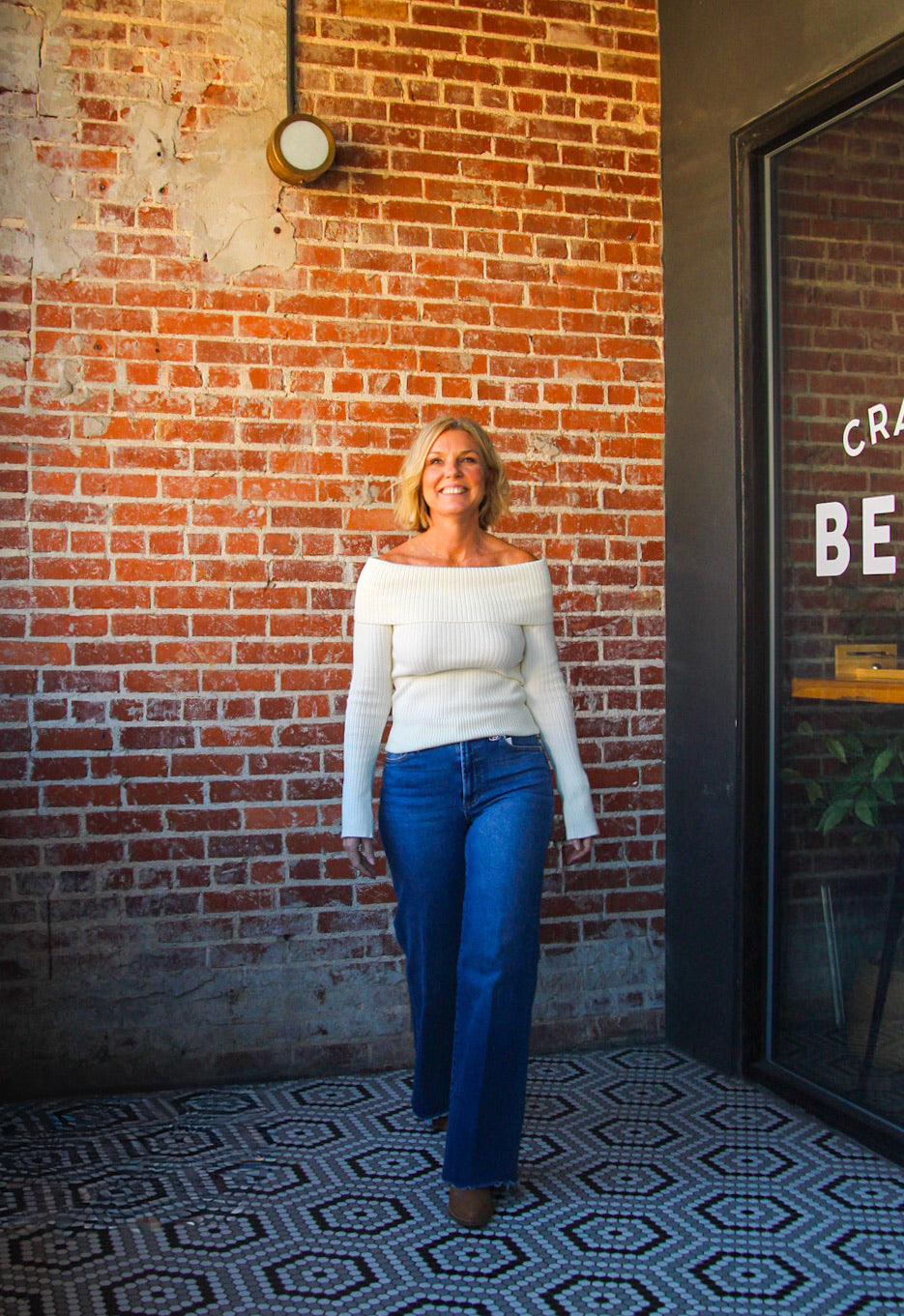 Fiona Wide Leg - Medium Wash