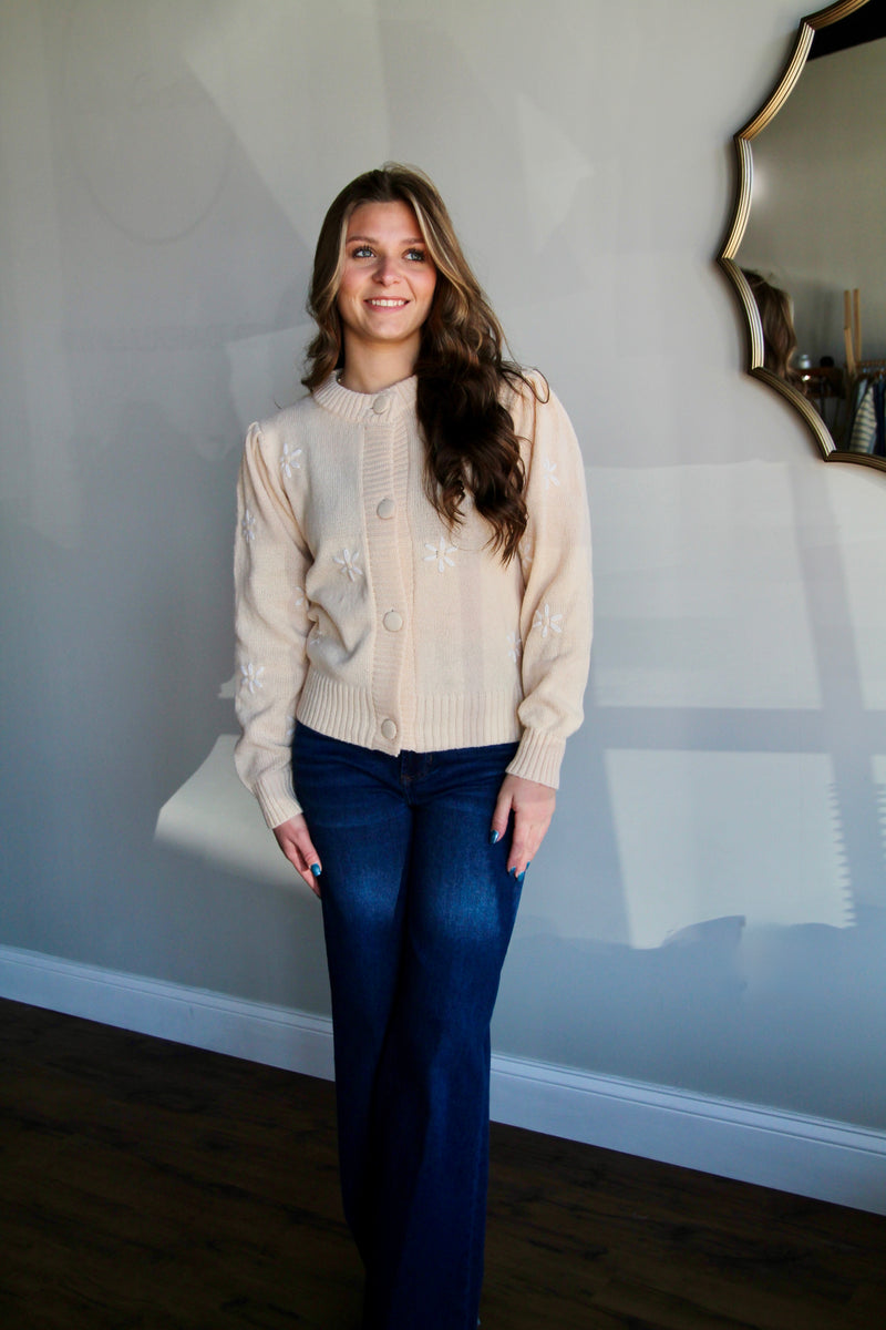 Pretty Daisy Cardigan