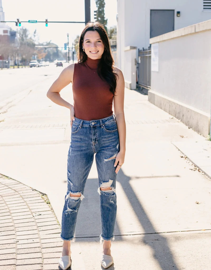 Girlfriend Dark Denim